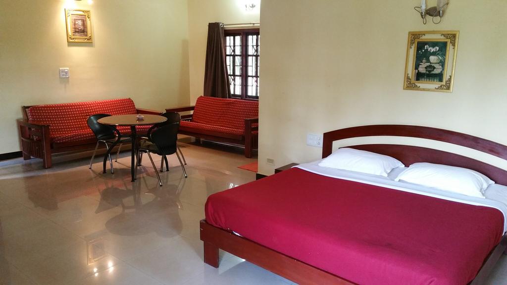 River View Guest House - Kavitha Residency Mangalore Buitenkant foto